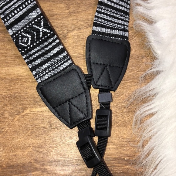 Black boho DSLR camera photographer strap - Picture 3 of 3